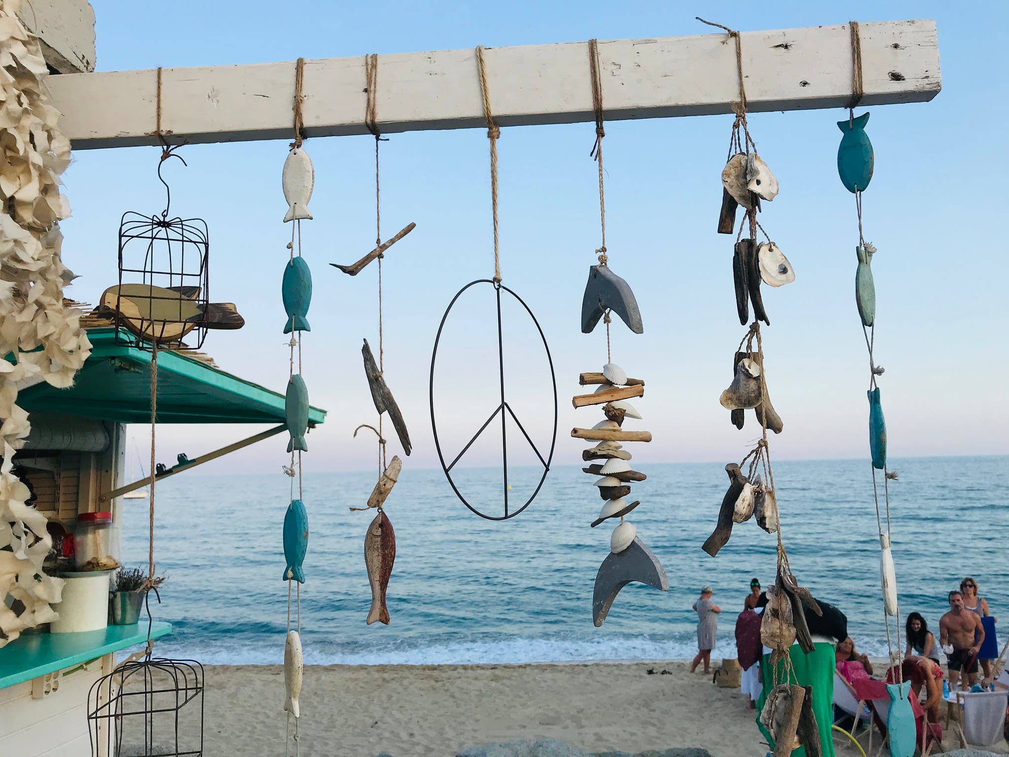 aan het strand in Spanje